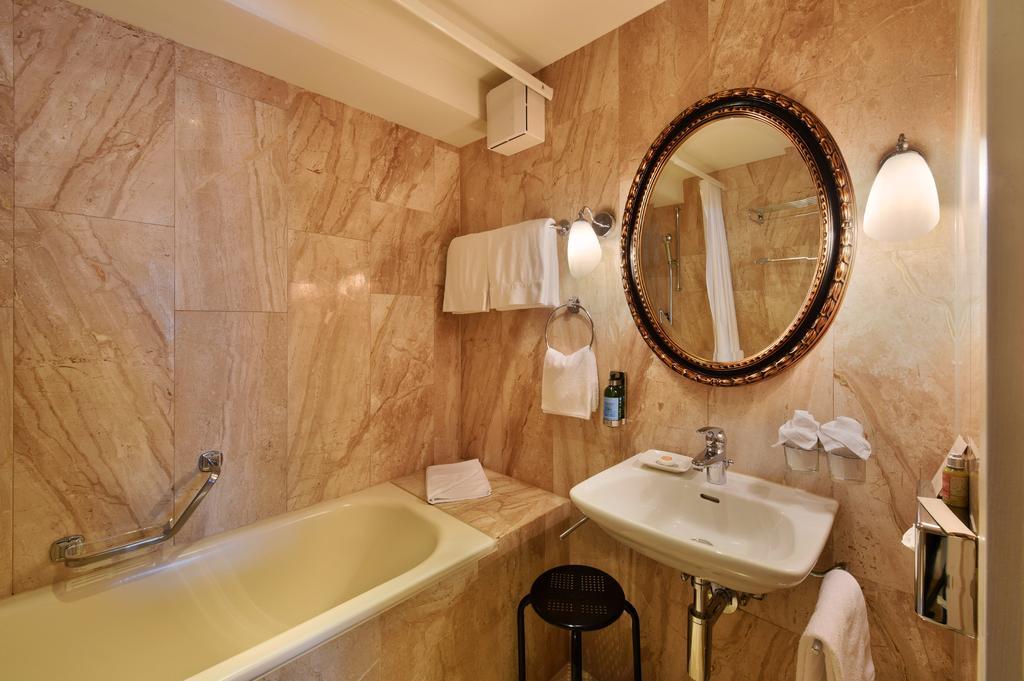 Romantik Hotel Schwan Horgen Kültér fotó